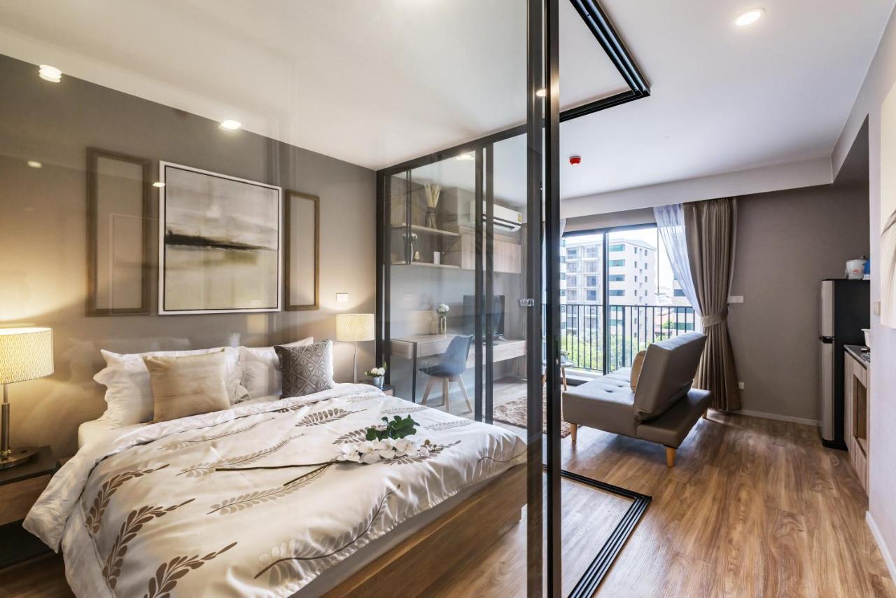 Ferienwohnung Blossom Sathorn By Plearn Bangkok Exterior foto