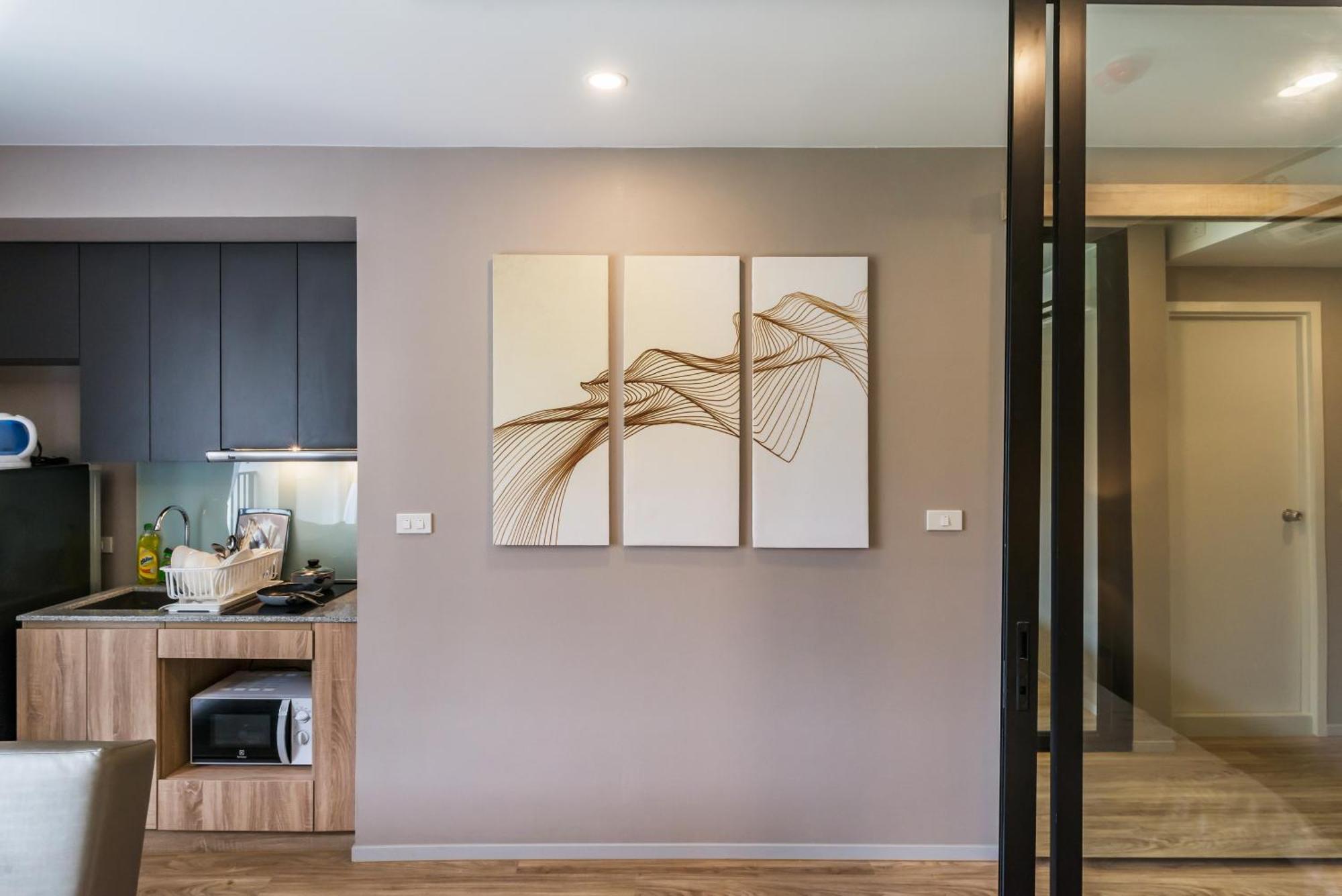 Ferienwohnung Blossom Sathorn By Plearn Bangkok Zimmer foto